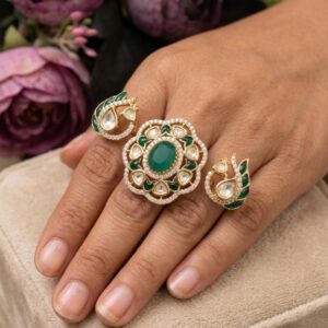 Vintage Gold Floral Emerald Ring