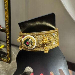 Traditional Broad Mesh Cuff Bangle