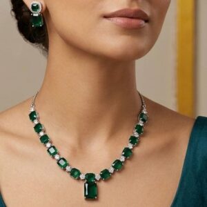 Green Oval Stone Statement Necklace