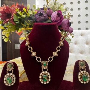 Emerald Green Medallion Pendant Set