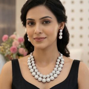 Elegant Dual-Line White Button Pearl Choker Necklace