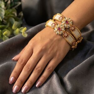 Antique Gold Plated Floral Kundan Kada Bangles