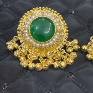 Oversized Kundan stud earrings
